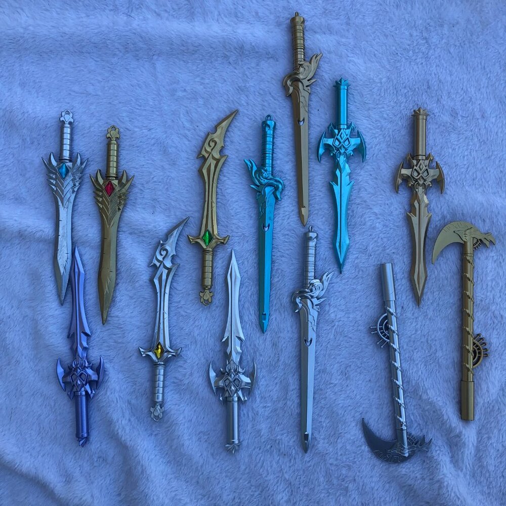 Clearance - 13 Pack Assorted Sword Pens